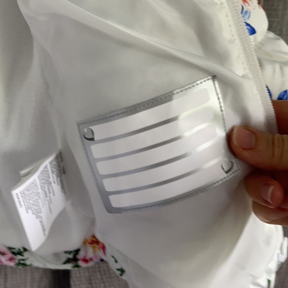 2/$60⭐️Rothschild floral coat and mitts set - Picture 11 of 13